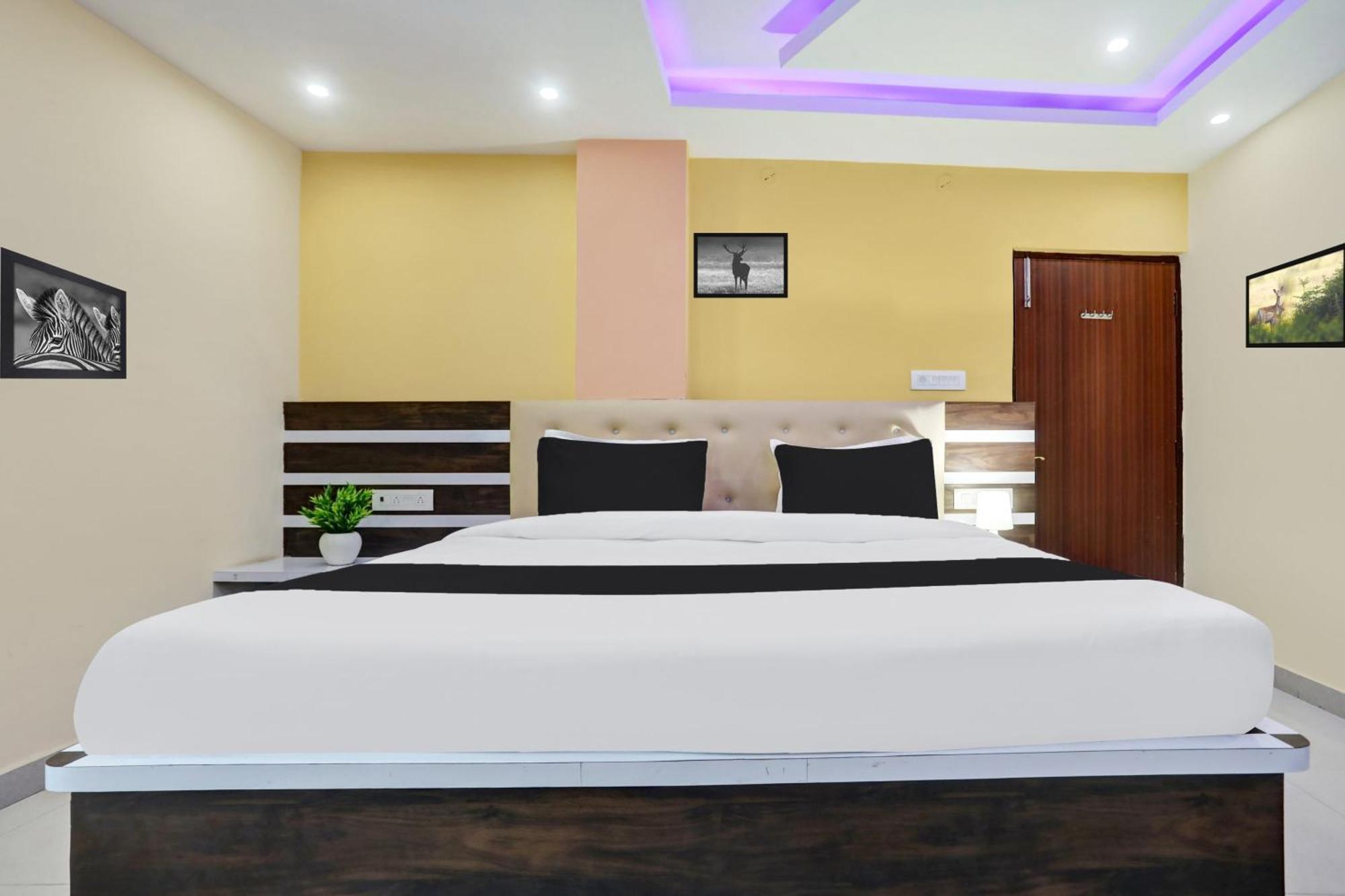 מלון פאטנה Super Collection O Danapur Near Railway Station מראה חיצוני תמונה